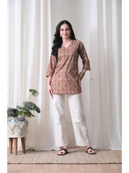 Rimika - Women Brown Printed Cotton Straight Kurti