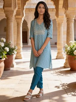 Rangita - Women Blue Embroidered Kurta