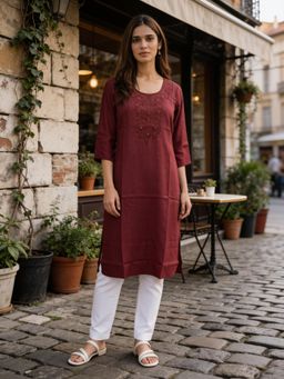 Rangita - Women Maroon Embroidered Kurta