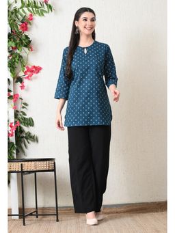 Rimika - Women Teal Blue Printed Straight Kurti