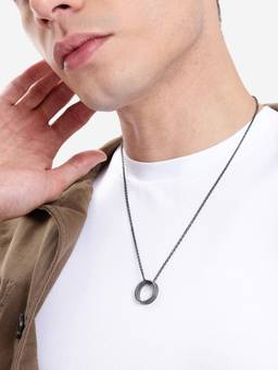 Carlton London - Men Silver Plated Oxidised Ring Necklace