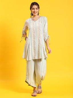 Shree - Women Rayon Off White Floral Print Co-Ord (Set Of 2)