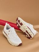 White color option, Currently selected