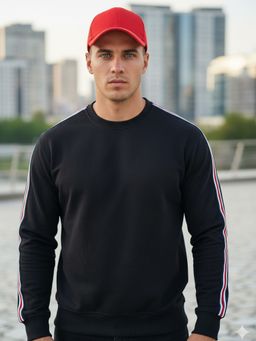 Obaan - Men Round Neck Black Sweatshirt