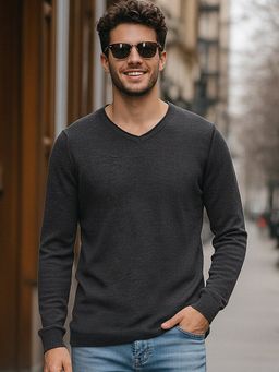 Bewakoof - Men's Grey Flat Knit Sweater