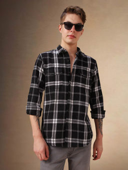 Dennis Lingo - Men Black Tartan Checks Spread Collar Long Sleeves Relaxed Fit Casual Shirt