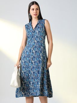 SHOWOFF - Women's Blue Floral A-Line Midi Dress