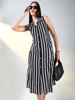 SHOWOFF - Women's Black Striped A-Line Midi Dress