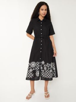 max - Women Embroidered Shirt Midi Dress with Belt