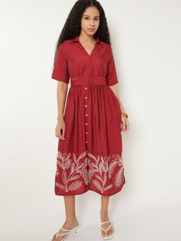 max - Women Embroidered Midi Dress