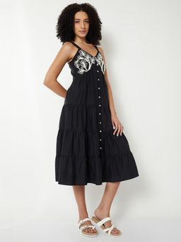 max - Women Embroidered Tiered Midi Dress