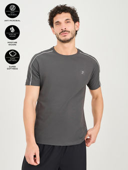 Styli - Men Contrast Piping Self Textured Training T-Shirt