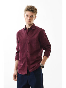 Snitch - Slim Fit Cotton Textured Maroon Shirt