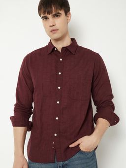 max - Red Men Solid Regular Fit Shirt
