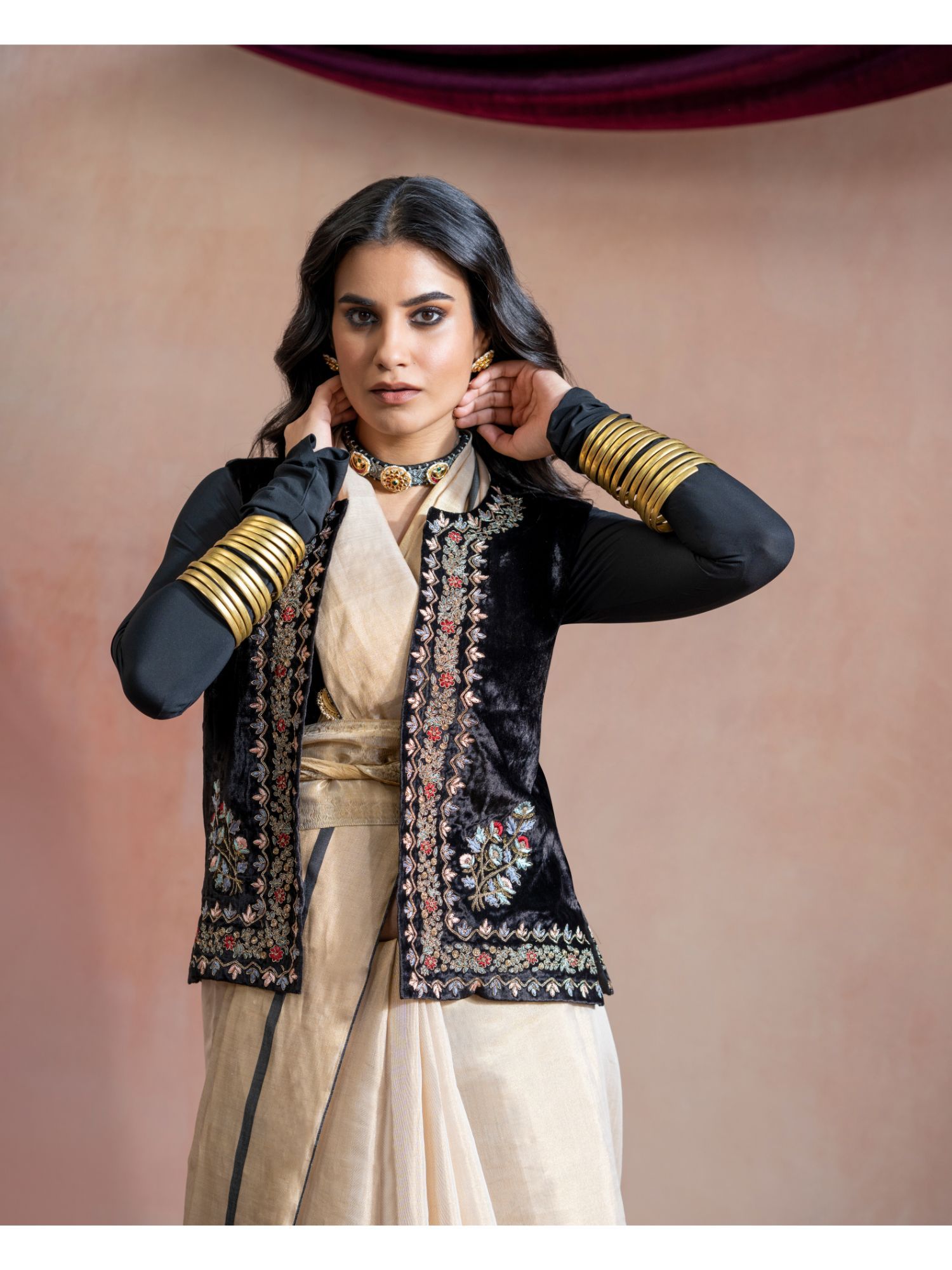 weaverstory Black Sleeveless Stitched Jacket with Hand Embroidered Zardozi Work-picture-32