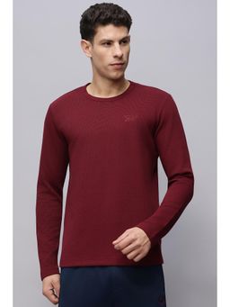 Reebok - Men Maroon Textured T-Shirt
