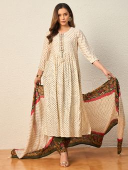 CHETI - Women Green Chanderi Silk Geometric Kurta & Pant With Dupatta