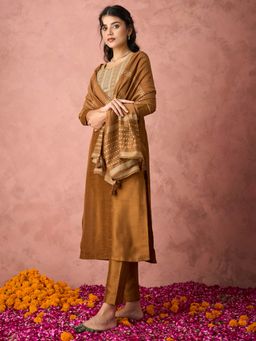 HRITIKA - Women Brown Silk Blend Floral Kurta & Pant With Dupatta