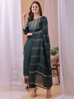 HRITIKA - Women Green Silk Blend Floral Kurta & Pant With Dupatta