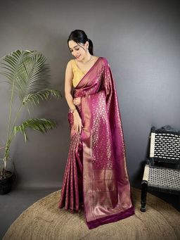 Elora - Purple Paisley Saree With Unstitched Blouse