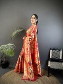 Pink color option, Currently selected