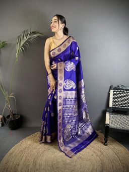 Elora - Purple Paisley Saree With Unstitched Blouse