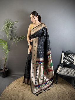 Elora - Black Floral Saree With Unstitched Blouse