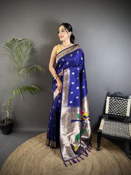 Elora - Blue Floral Saree With Unstitched Blouse