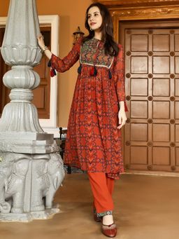 Qissa - Women Orange Polyester Geometric Kurta And Pant