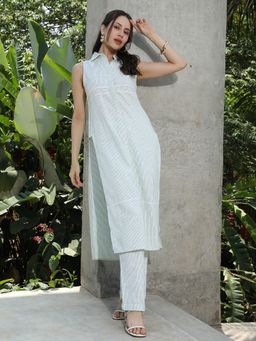 Qissa - Women Multi-Color Cotton Blend Stripes Kurta & Pant
