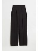 Black color option, Sold out, Currently selected