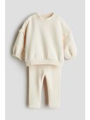 Beige color option, Currently selected