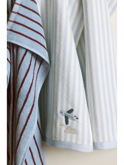 H&M - Blue 2-Pack Embroidery-Detail Guest Towels