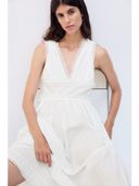 White color option, Sold out, Currently selected