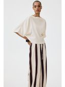 Beige color option