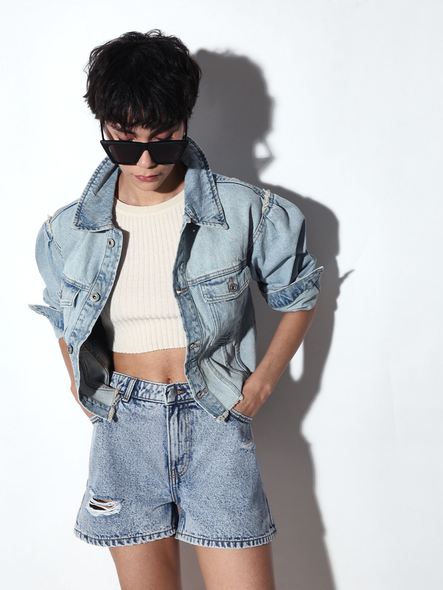 only Women Solid Regular Fit Blue Denim Jacket-picture-17