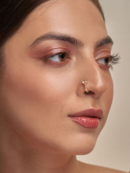 Azai by Nykaa Fashion - Embellished Heart Design Nose Pin
