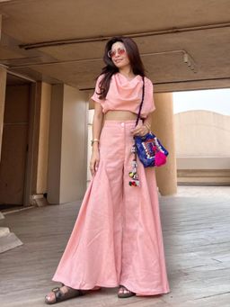 House of Fett - Pink Tarsus Palazzo