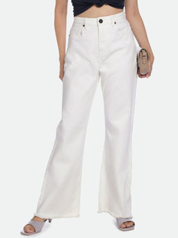 DL WOMAN - White Bootcut High Rise Clean Look Stretchable Jeans