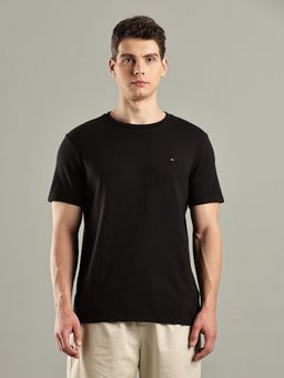 Tommy Hilfiger - Black Solid Regular Fit Cotton T-Shirt