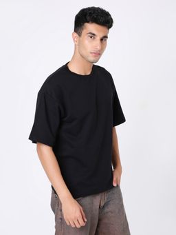 BLNK - Oversized Black Solid T-Shirt