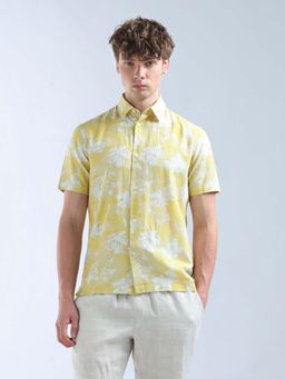 Flying Machine - Men Yellow Cotton Floral Shirt