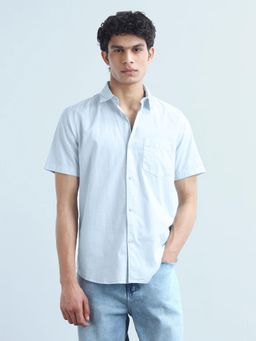 Flying Machine - Men Blue Cotton Solid Shirt