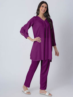 Moomaya - Lavender Elegant Kurta with Pant (Set of 2)