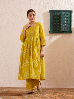 OMI - Lime Yellow Block Printed Kurta with Pant and Jacket (Set of 3)