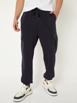 max - Men Solid Cargo Blue Joggers