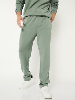 max - Men Solid Sports Green Track Pants