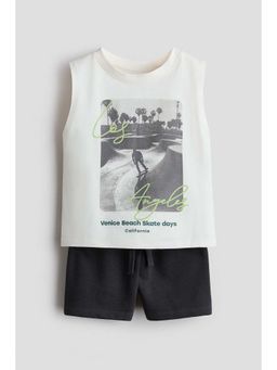 H&M - Boys White 2-Piece Vest Top And Shorts Set