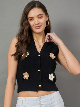 KASMA - Women's Black V-Neck Cardigan