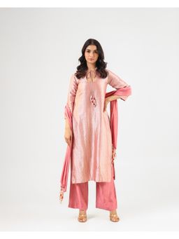 Amrood - Pink Banarasi Kurta Set With Royal Silk Pants And Dupatta